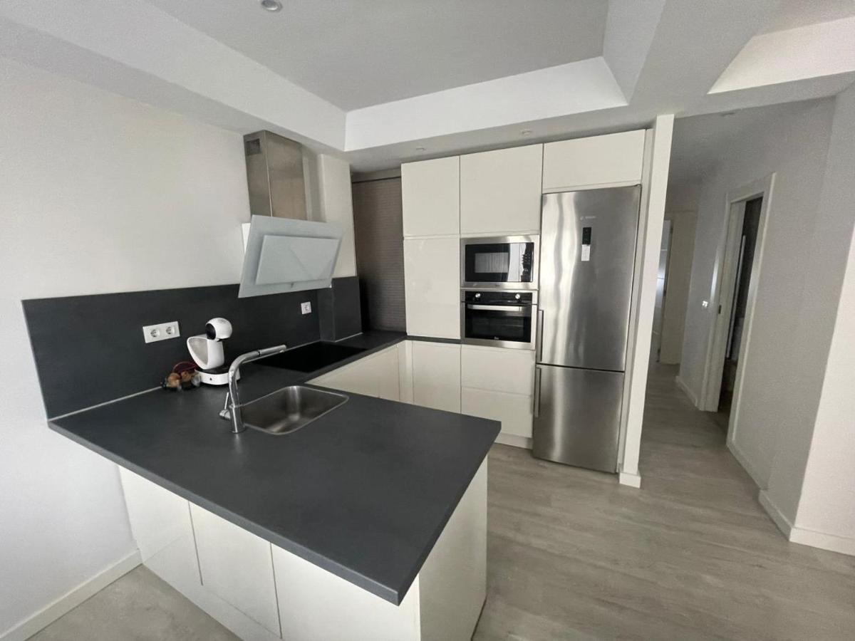 Nuevo! Piso En Pleno Centro Apartment ซานตานเดร์ ภายนอก รูปภาพ